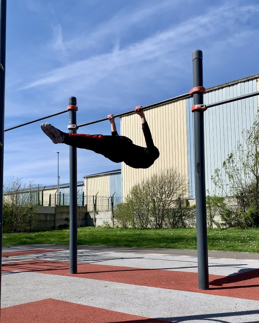 Front Lever